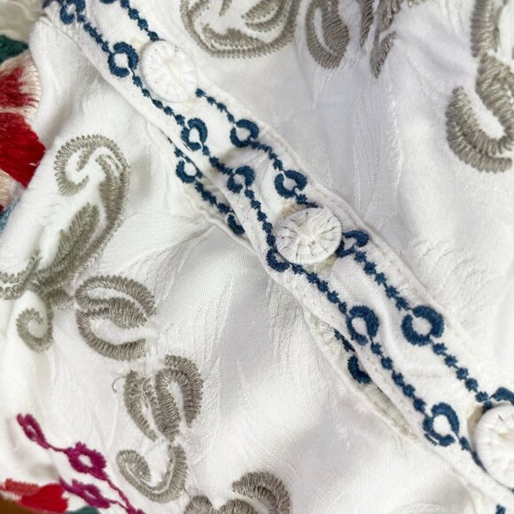 NEW Johnny Was Embroidered Floral Blouse Women's Size S Rayon Boho Peasant Top - Picture 8 of 10
